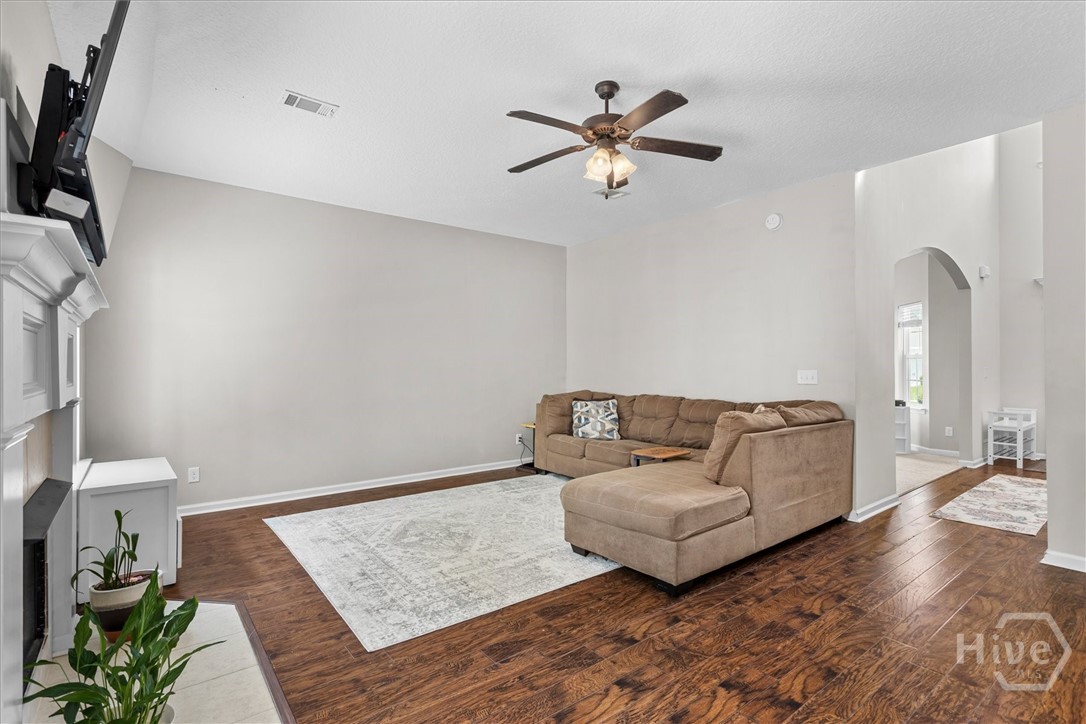 95 Flemington Oaks Drive Property Photo 17