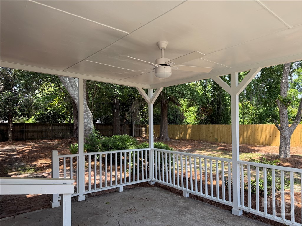 425 Durden Drive Property Photo 2