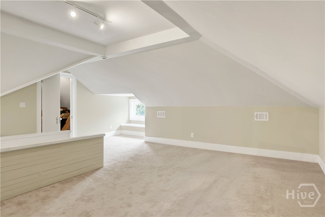 11 E 50th Street Property Photo 24
