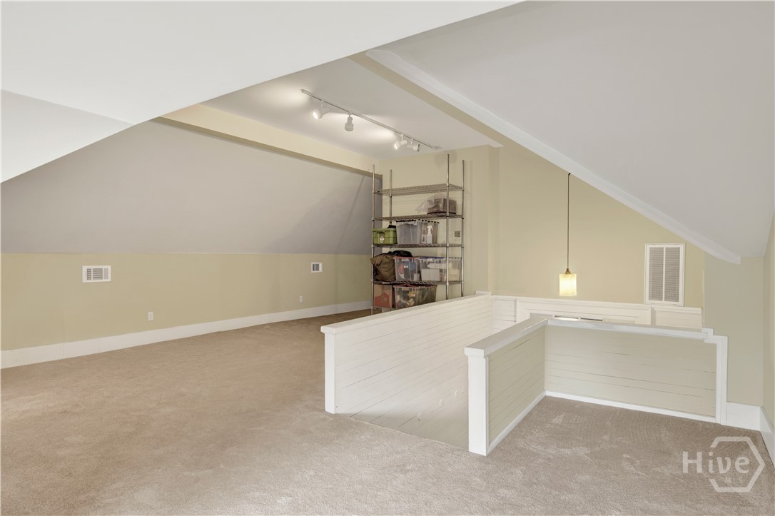 11 E 50th Street Property Photo 25