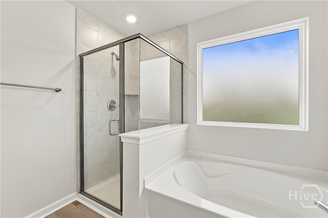 111 Daylily Drive Property Photo 28