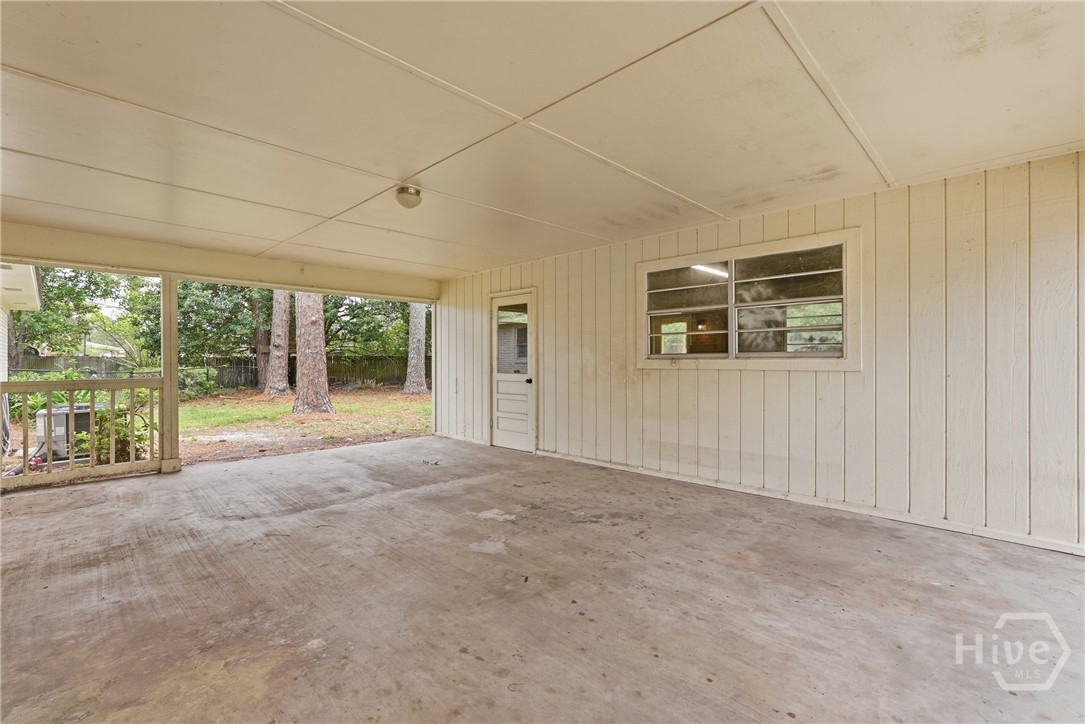 200 Frontage Road Property Photo 27
