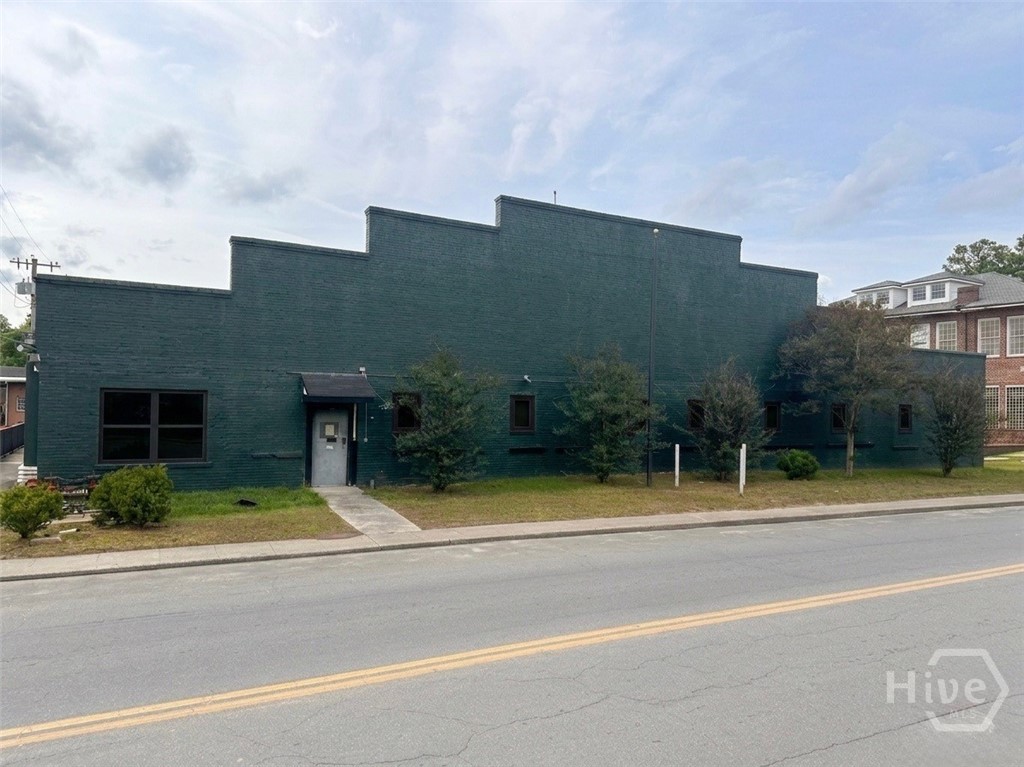 309 Stiles Avenue Property Photo 3