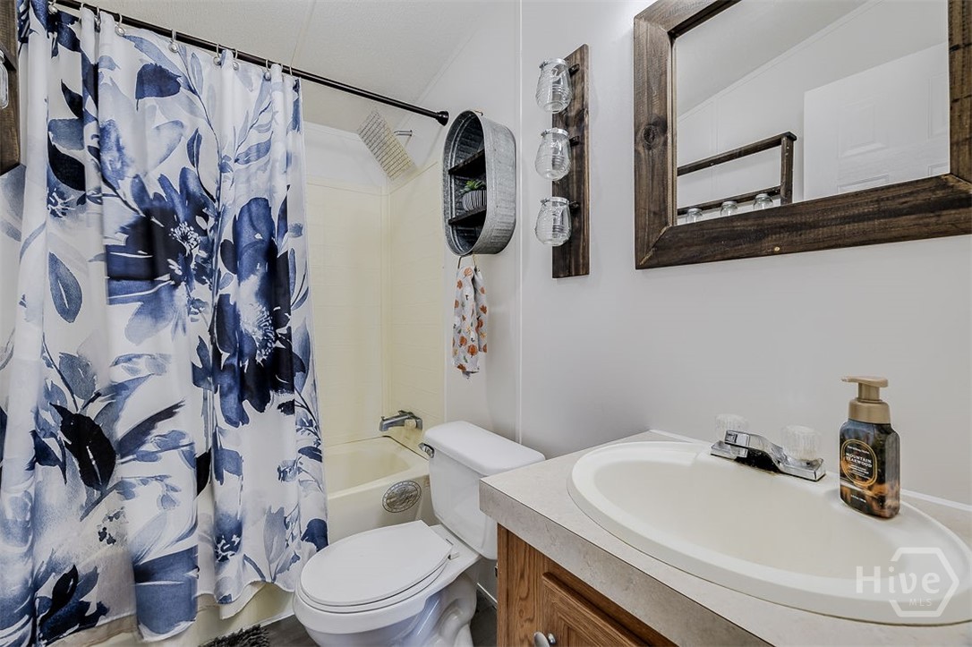 114 Ogeechee Avenue Property Photo 20