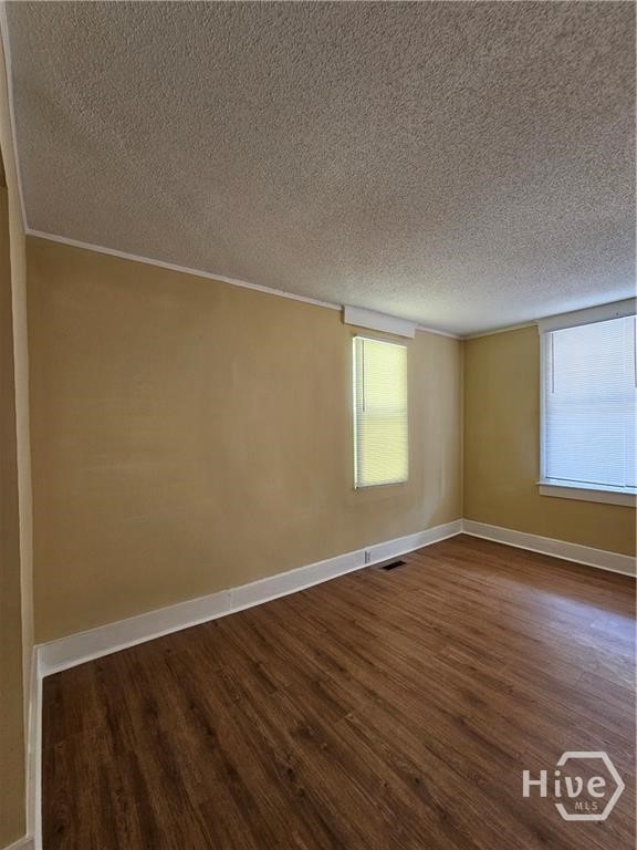 714 W 38th Street Property Photo 12