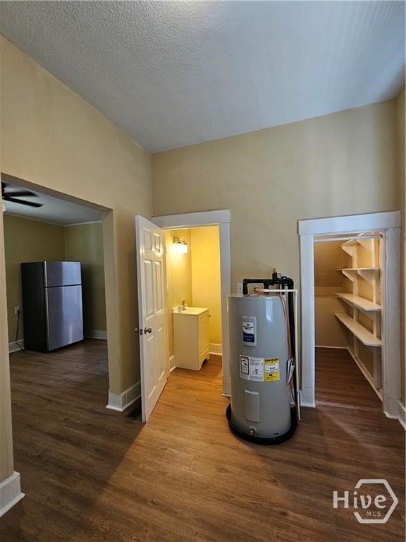 714 W 38th Street Property Photo 21