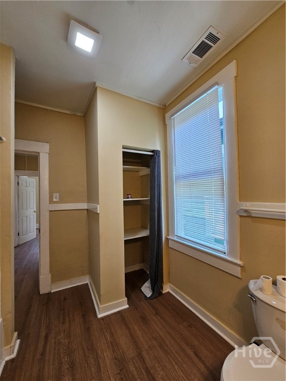 714 W 38th Street Property Photo 30