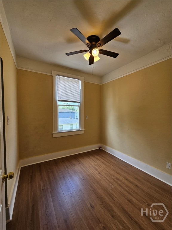 714 W 38th Street Property Photo 43