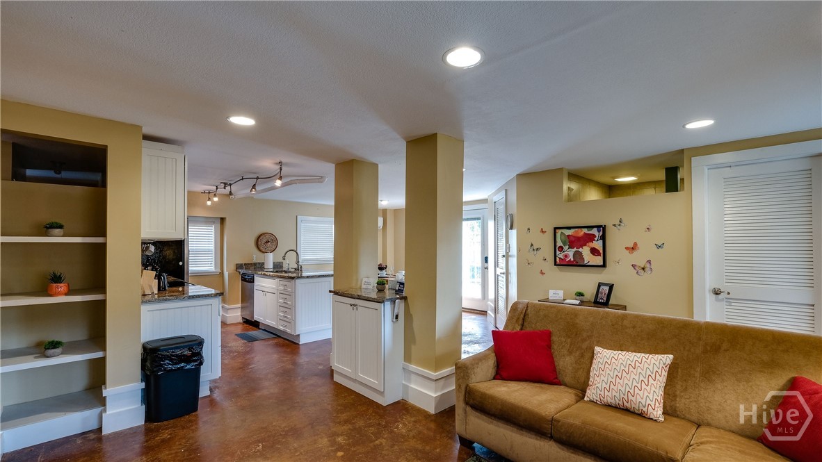 4 Rivermist Lane Property Photo 19