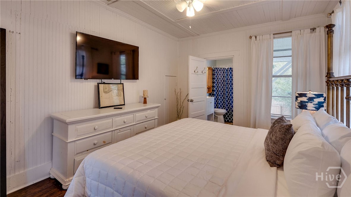 16 13th Street Property Photo 7