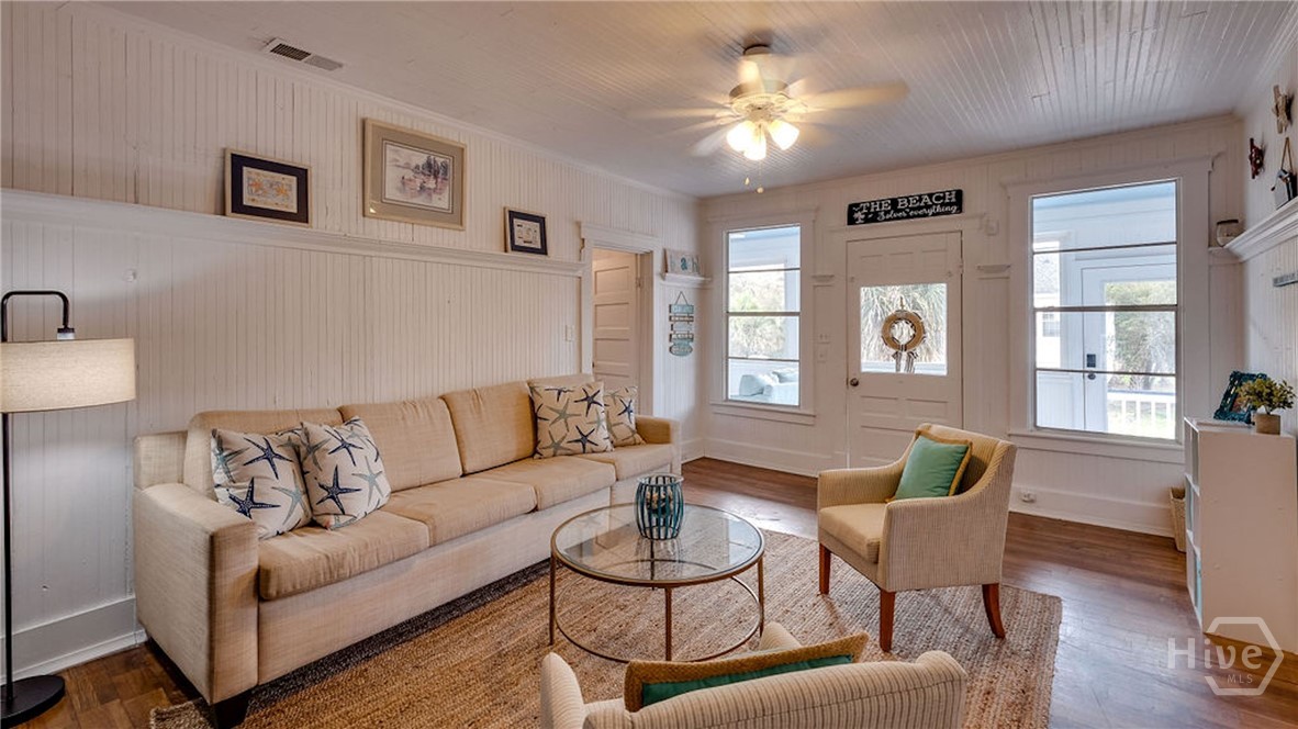 16 13th Street Property Photo 32