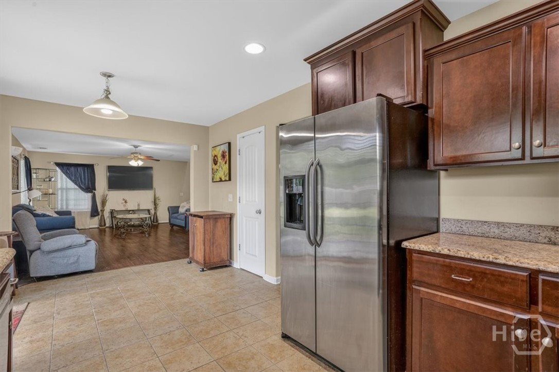 104 Austin Way Property Photo 13