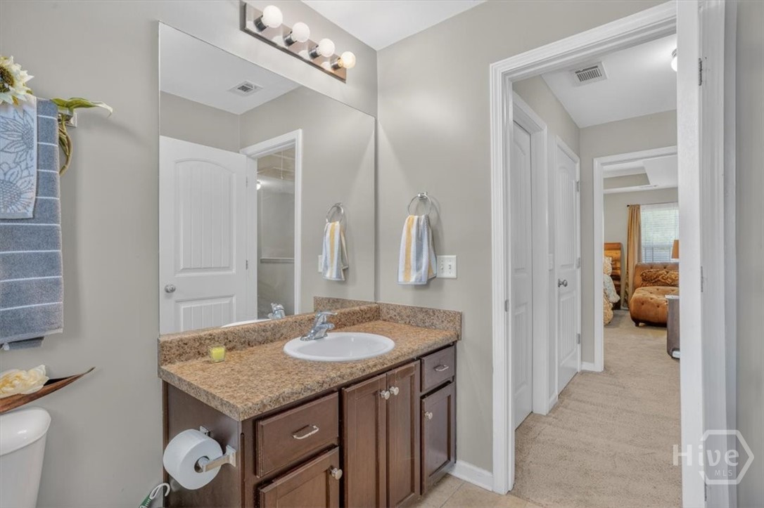 104 Austin Way Property Photo 33