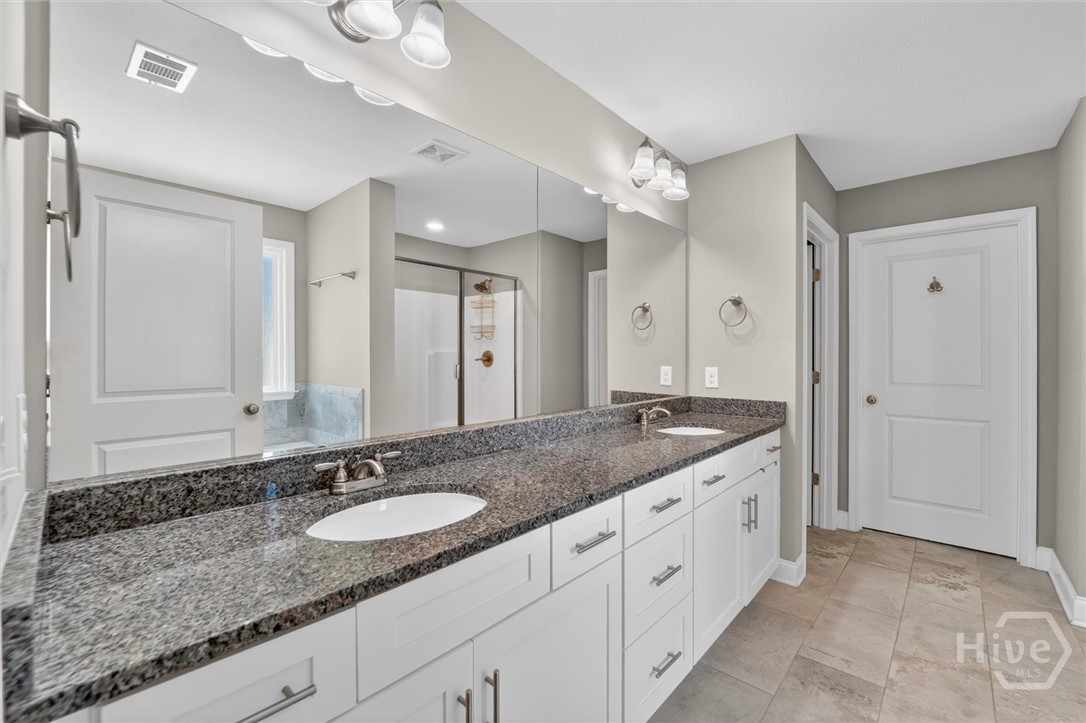 100 Ruby Trail Property Photo 24