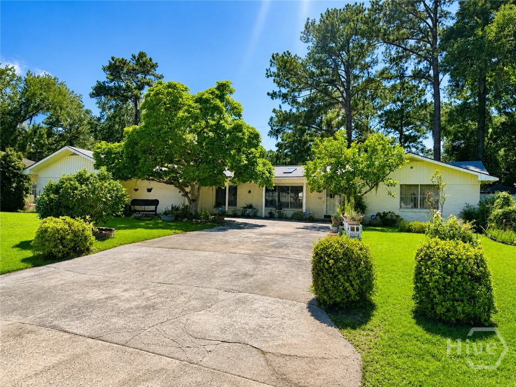 1005 Tara Avenue Property Photo 1