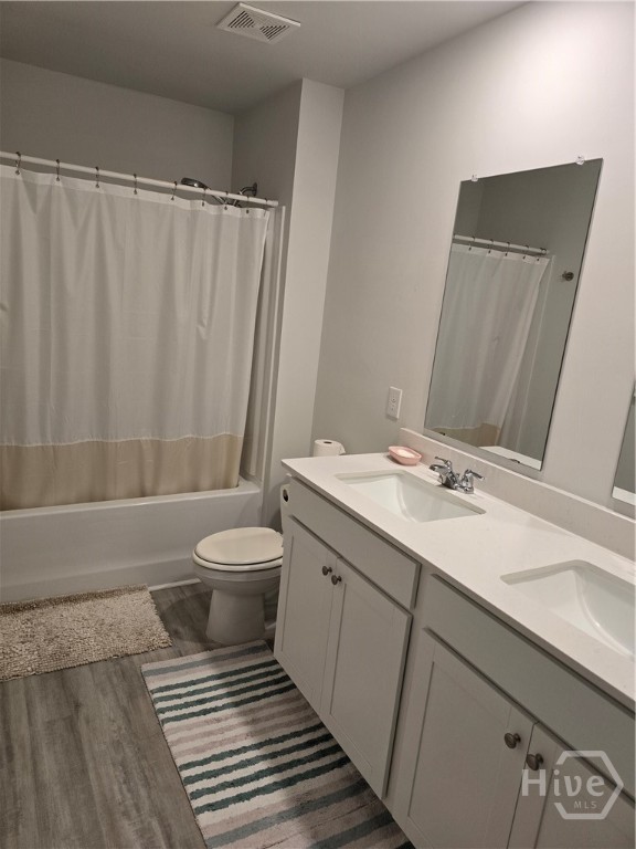 110 Windrush Pines Property Photo 12