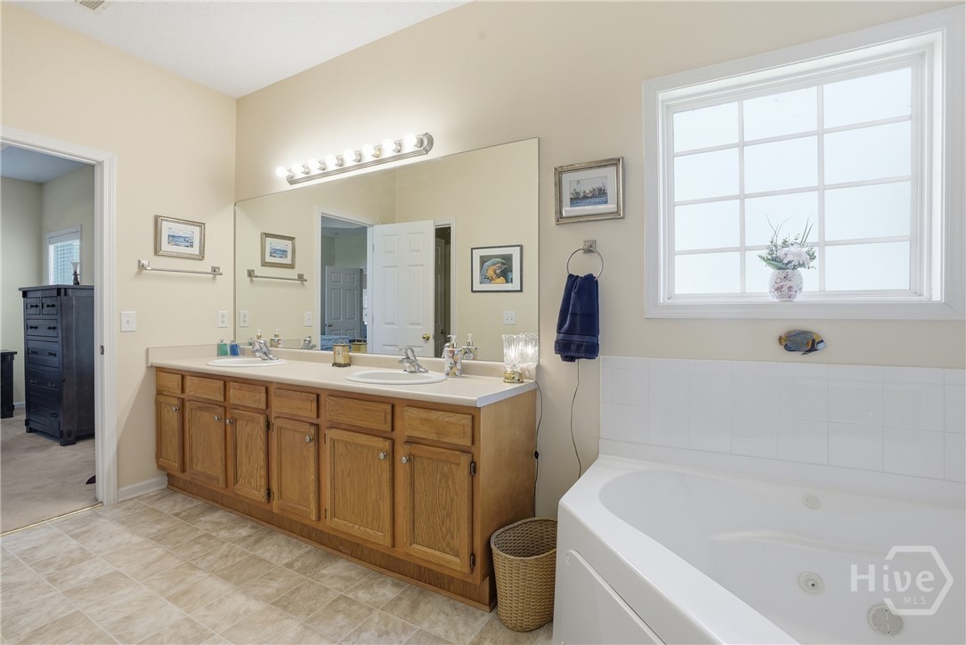 402 Wrigley Field Drive Property Photo 12