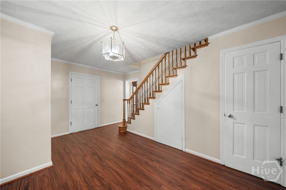213 Wendwood Drive Property Photo 5