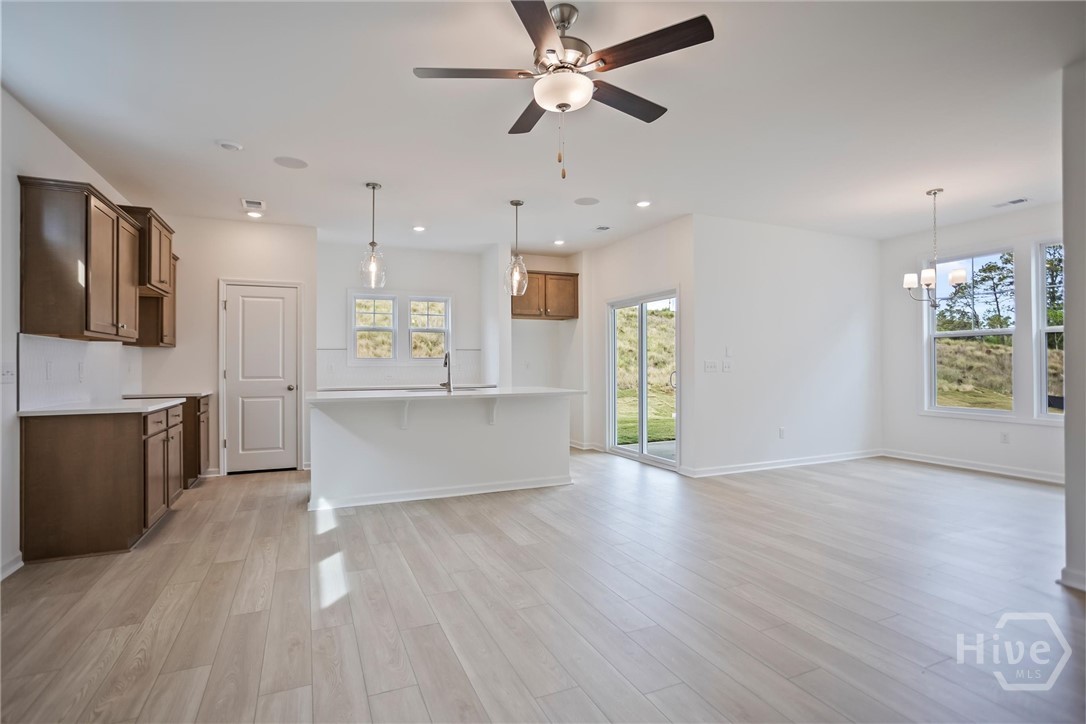 5731 Moncrief Circle Property Photo 6