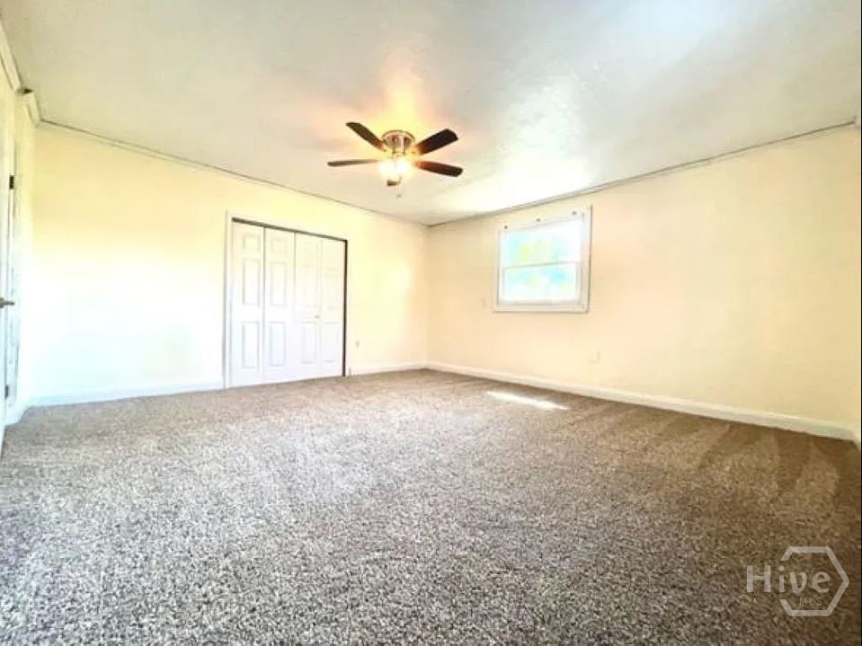 637 E 39th Street Property Photo 16