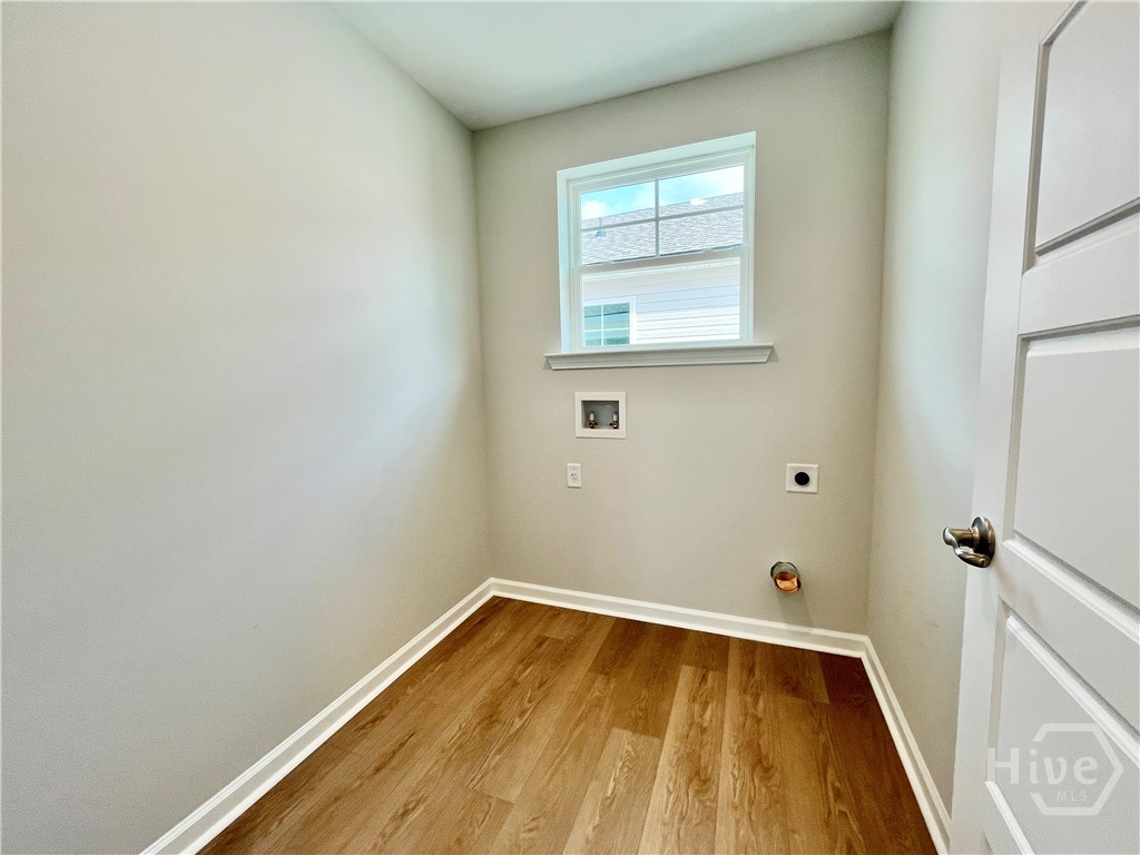 115 Endicott Drive Property Photo 12