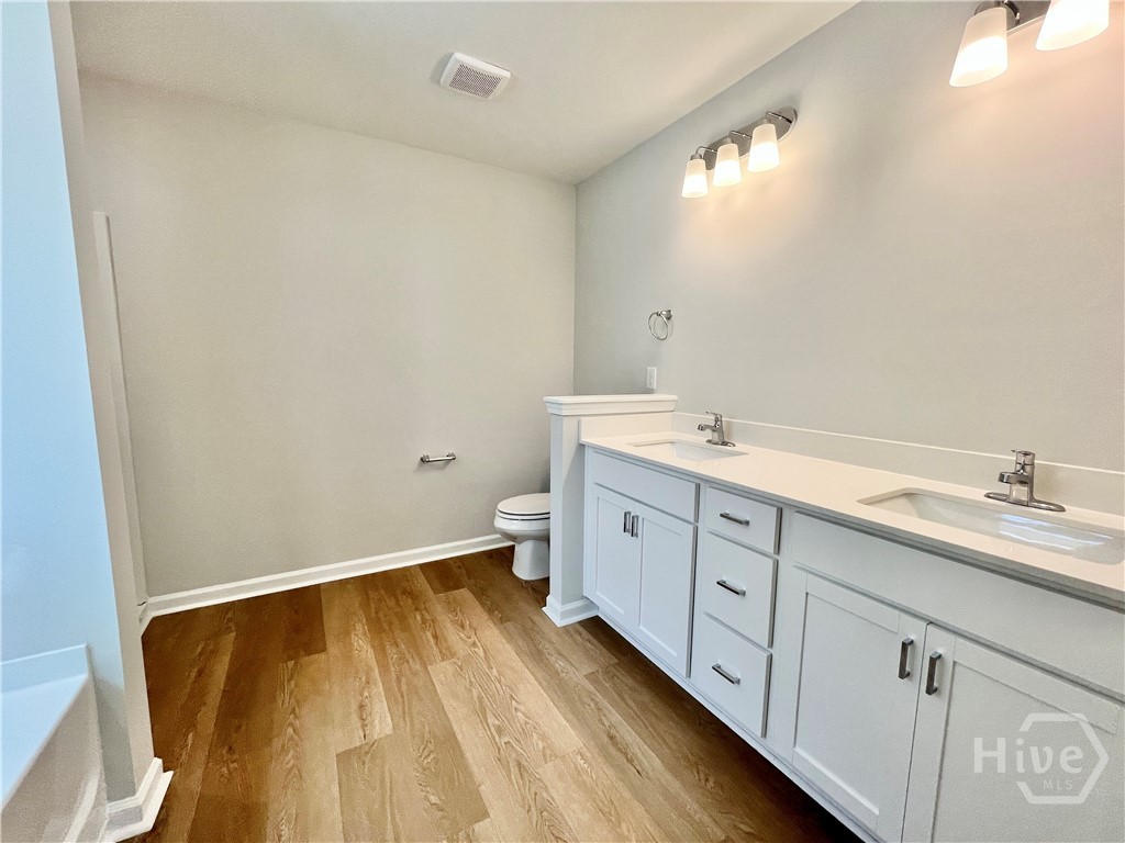 115 Endicott Drive Property Photo 13