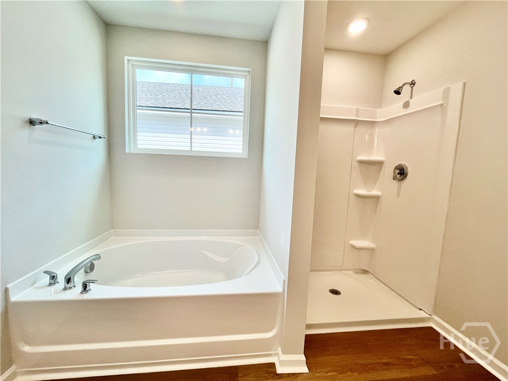 115 Endicott Drive Property Photo 14