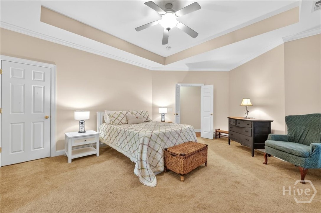 37 Macbeth Court S Property Photo 24