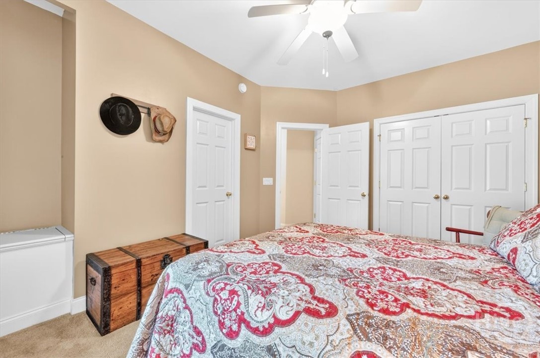 37 Macbeth Court S Property Photo 33
