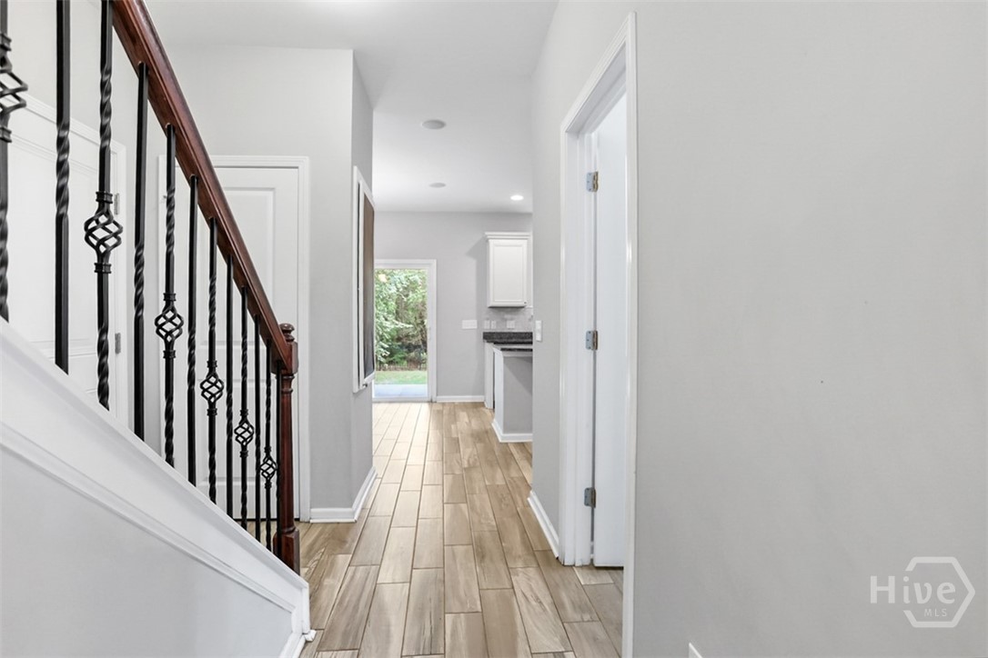 2688 Garden Hills Loop Property Photo 6