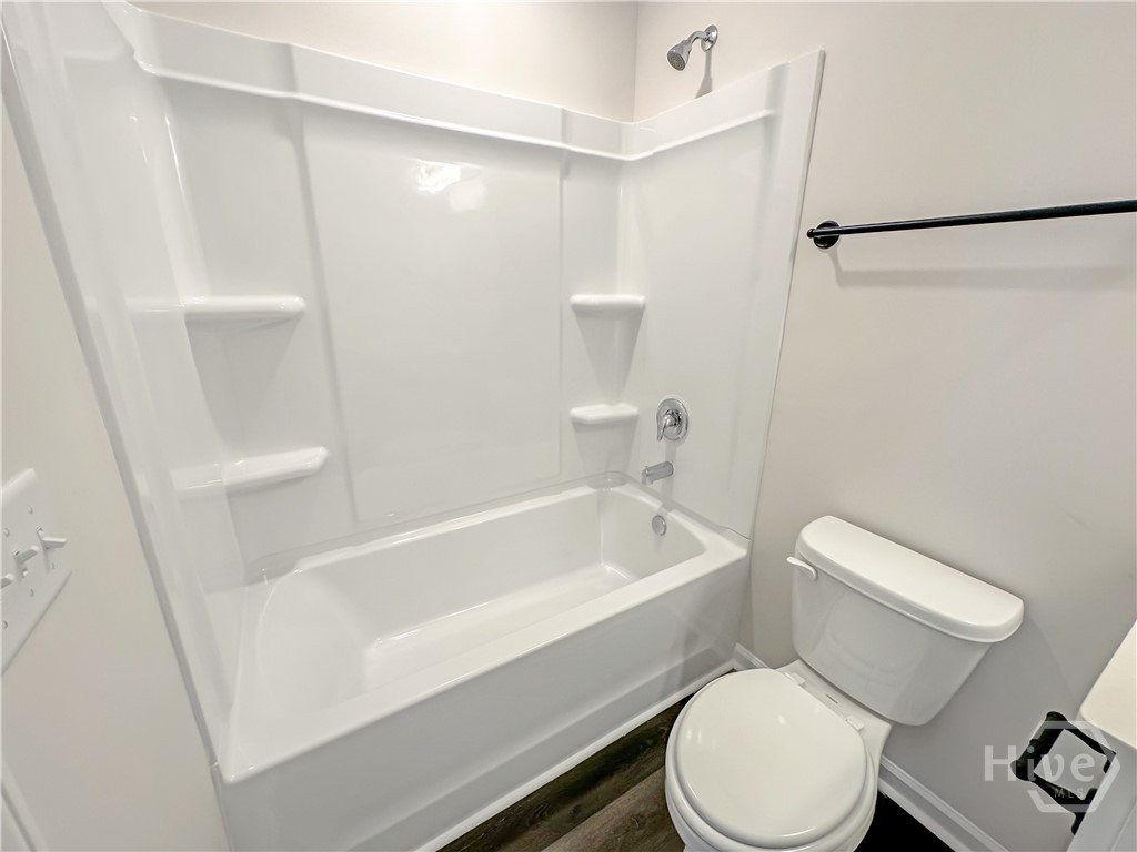 120 Pitchline Drive Property Photo 12