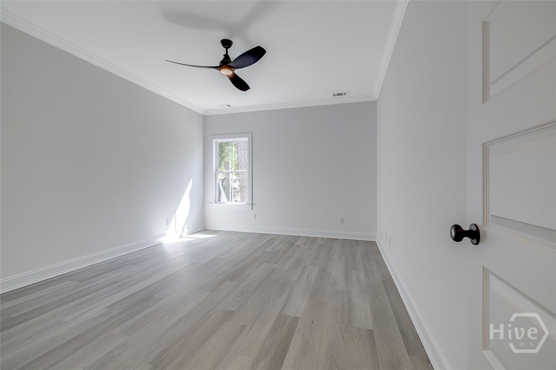 1615 Le Grand Street Property Photo 20