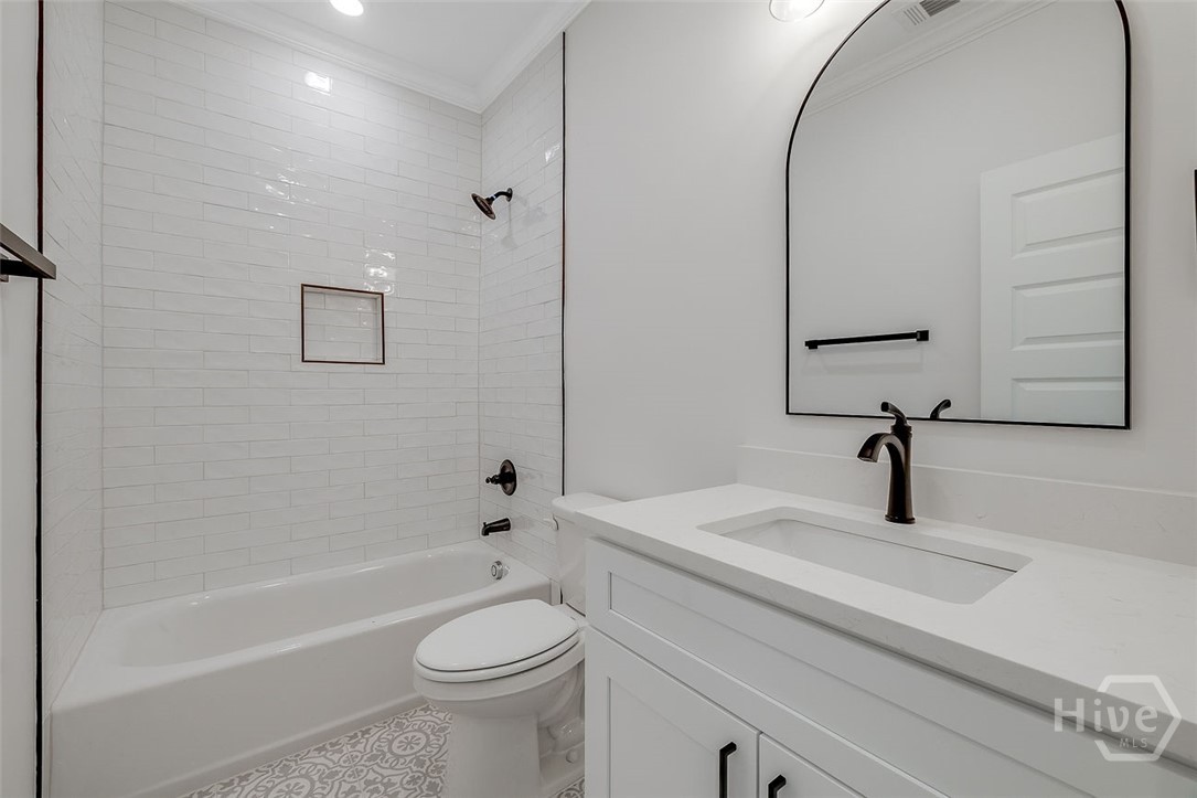 1615 Le Grand Street Property Photo 22