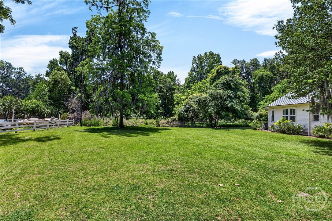 37 Rose Avenue Property Photo 8