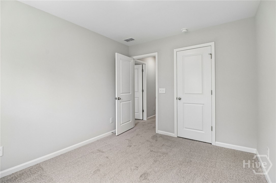 20 Hidden Pointe Drive Property Photo 17