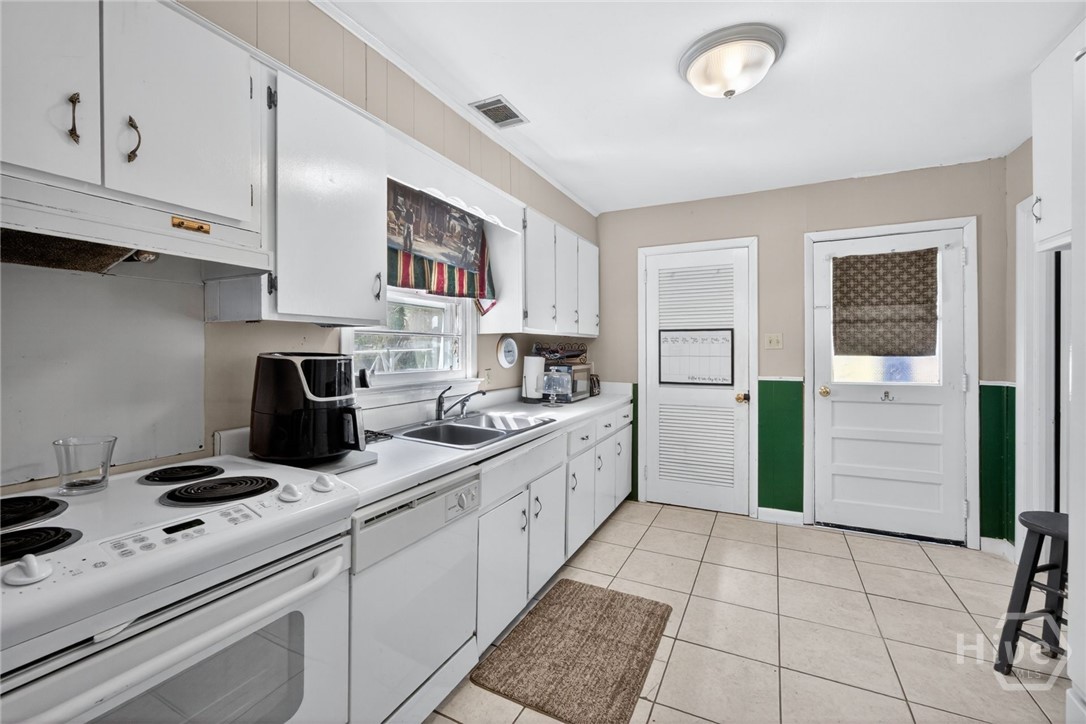 1820 Cokesbury Drive Property Photo 8