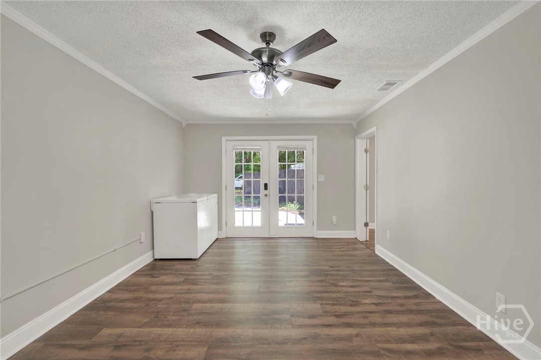 700 Thornwood Way Property Photo 19