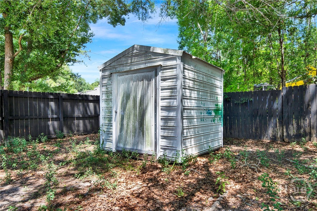 700 Thornwood Way Property Photo 36