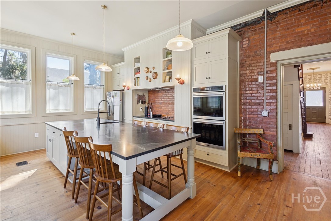 503 N Ash Street Property Photo 14