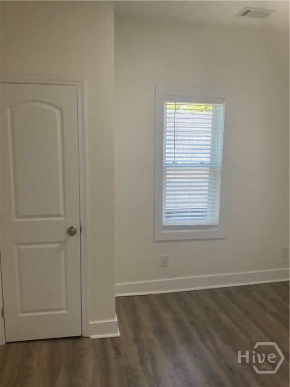 722 Waters Avenue B Property Photo 12