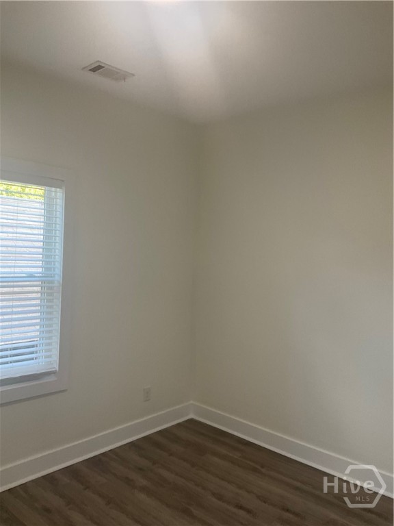 722 Waters Avenue B Property Photo 13