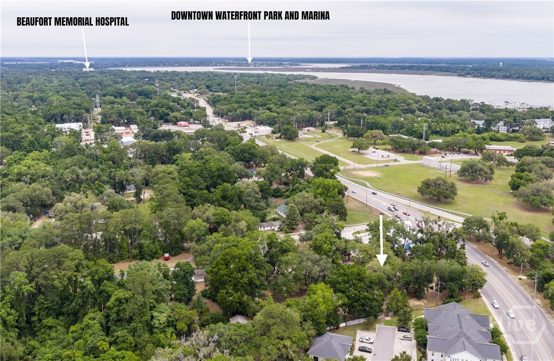 1610 Ribaut Property Photo 4