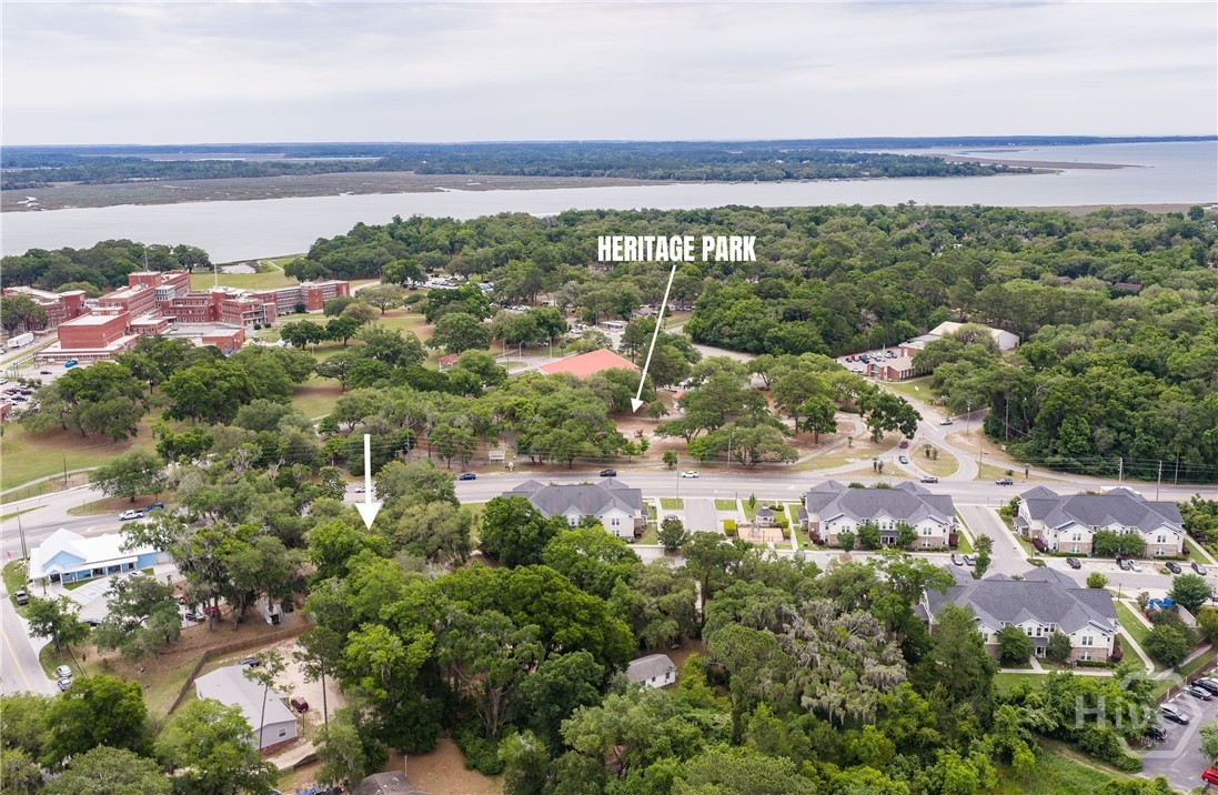 1610 Ribaut Property Photo 5