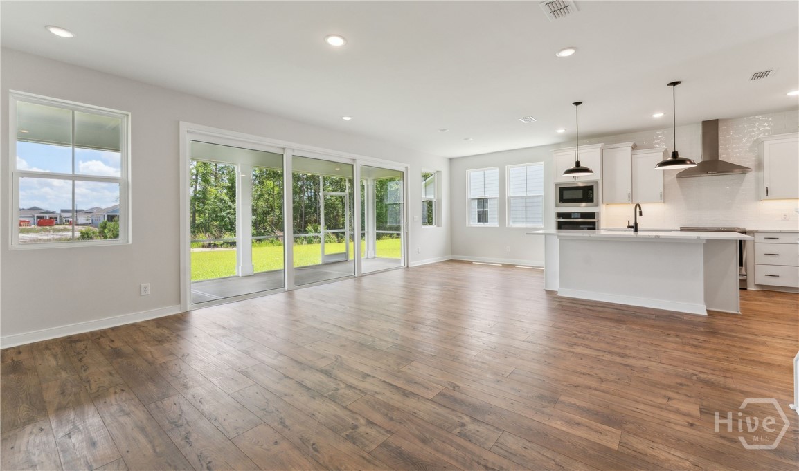 177 Mage Street Property Photo 11