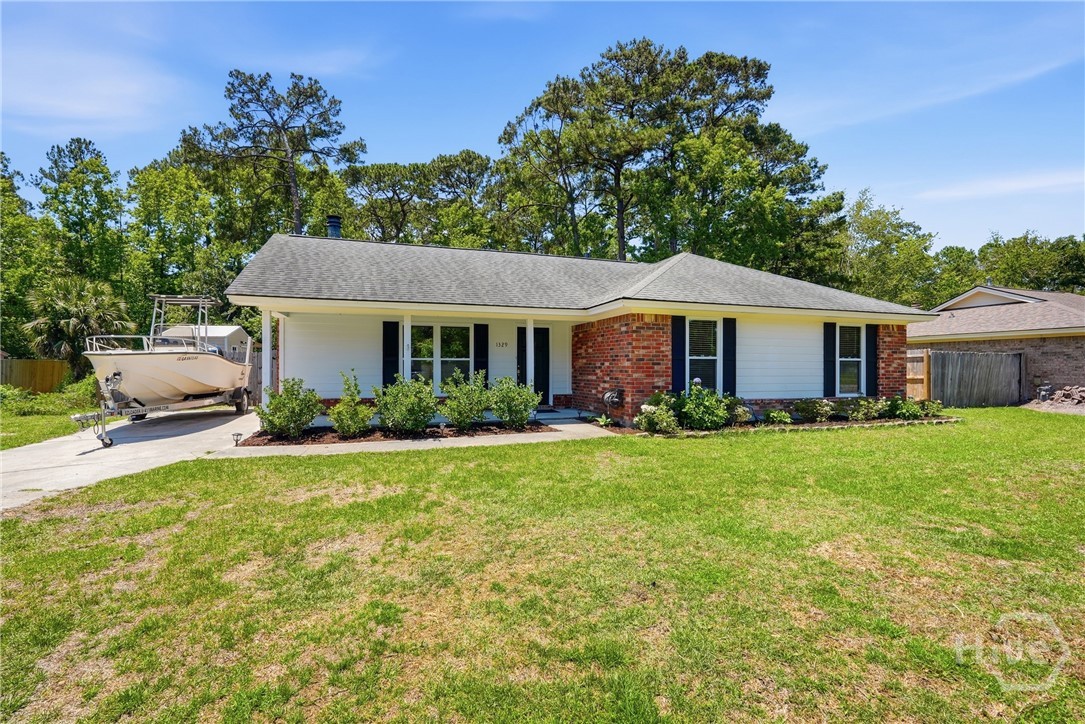 1329 Pine Ridge Drive Property Photo 1