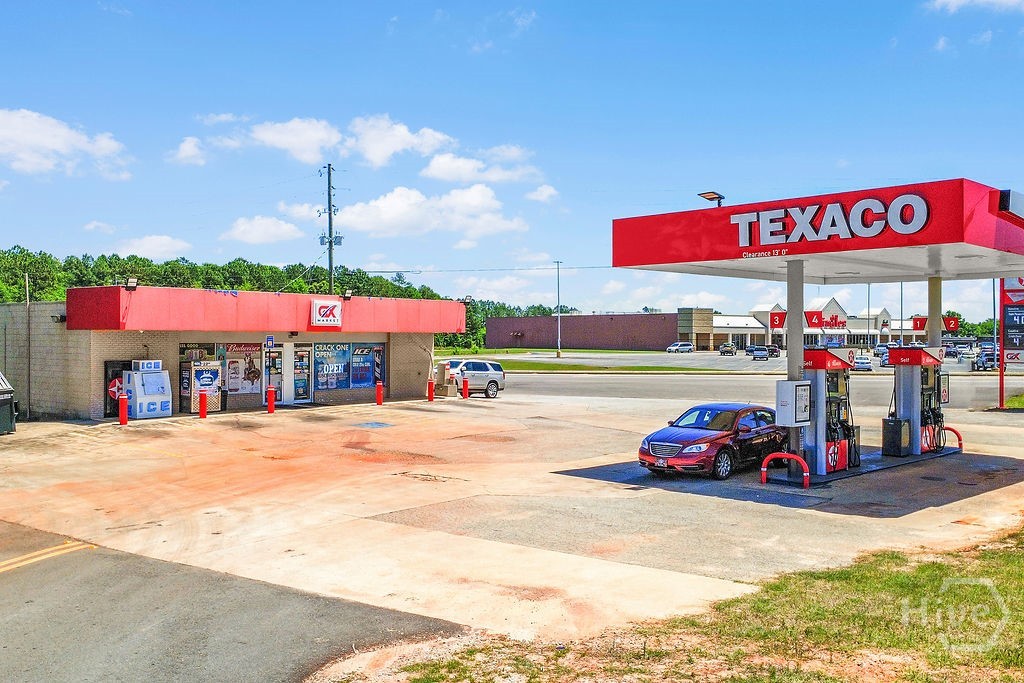 201 Us-1-byp N Property Photo 1