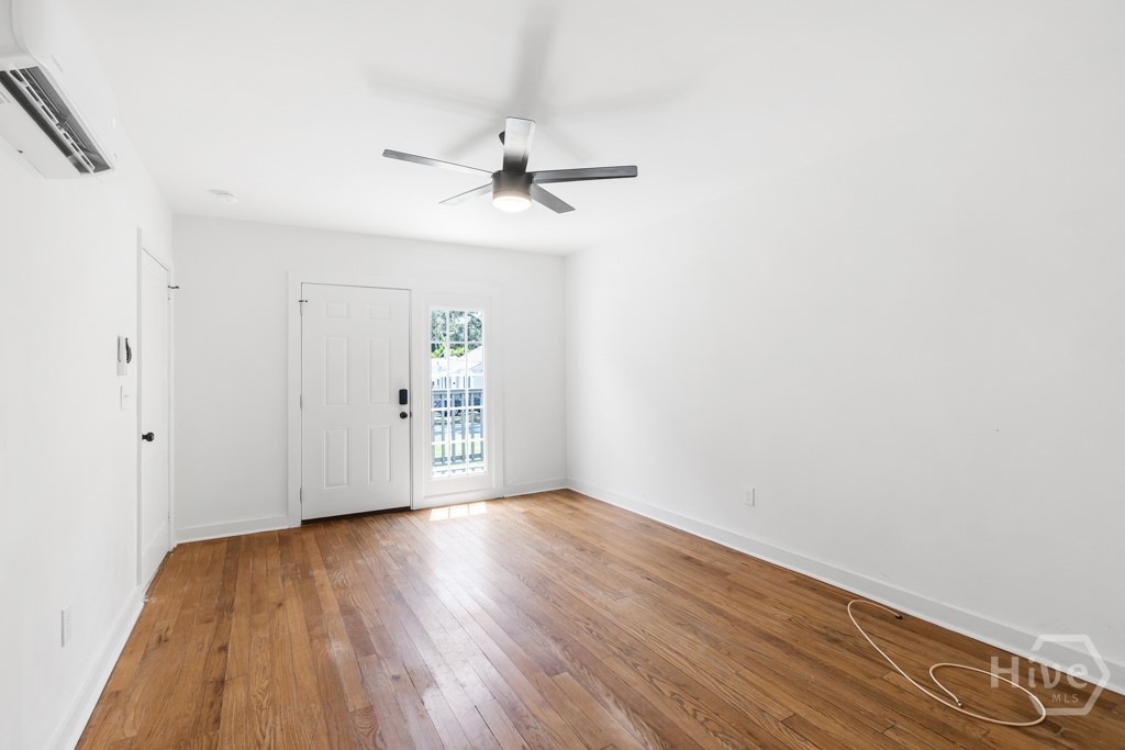 127 Hibiscus Avenue Property Photo 7