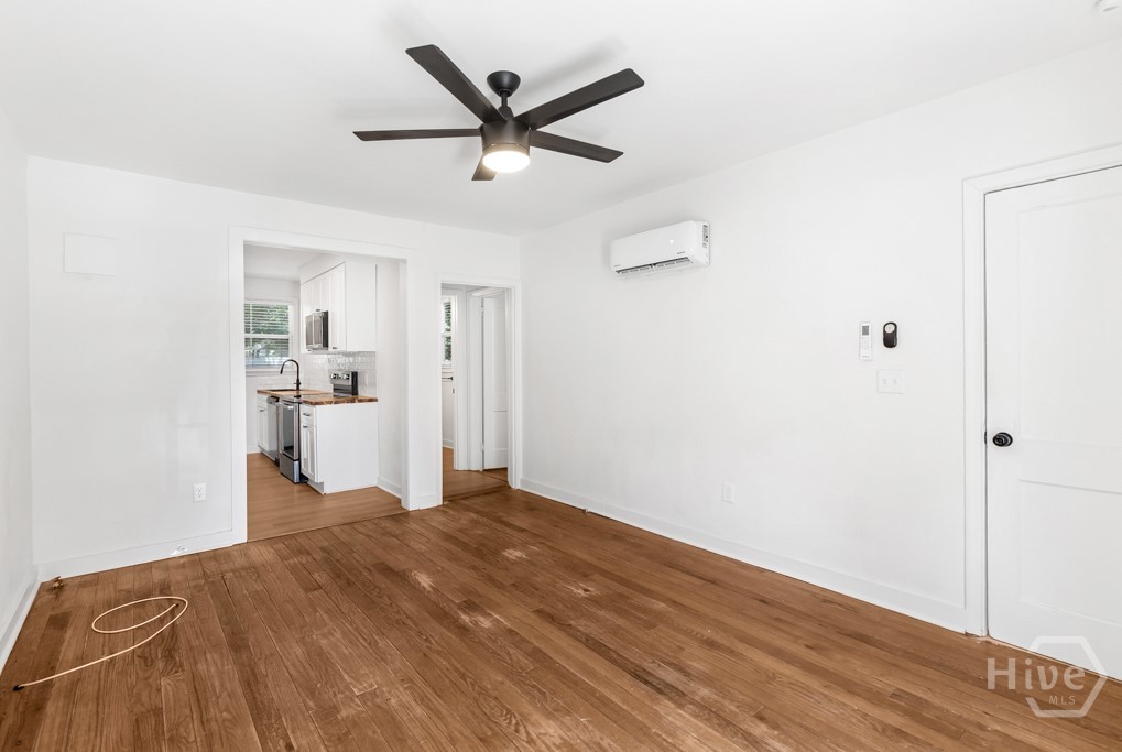127 Hibiscus Avenue Property Photo 8