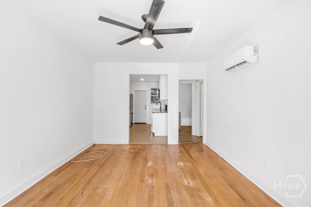 127 Hibiscus Avenue Property Photo 9