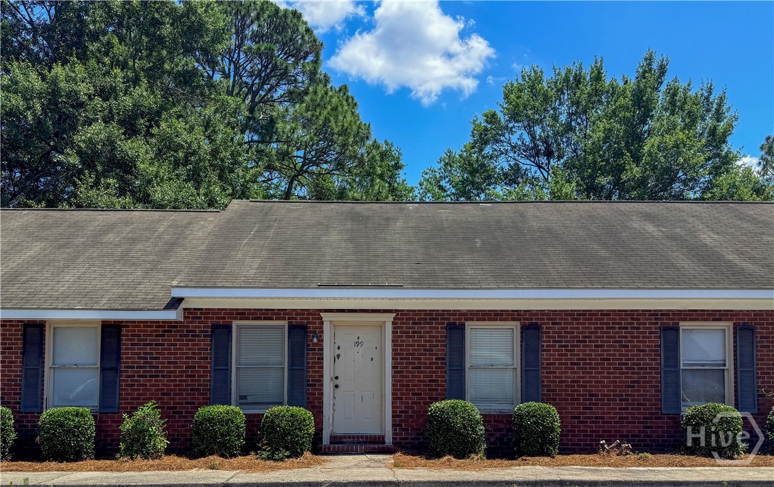 140 Lanier Drive 199 Property Photo 1